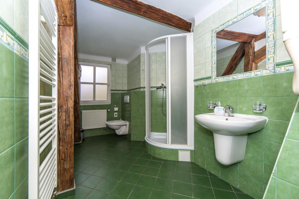 Hostel Mango Praha Bagian luar foto